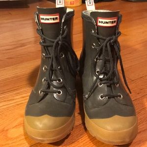 Lace up Hunter Boot Navy Thurloe